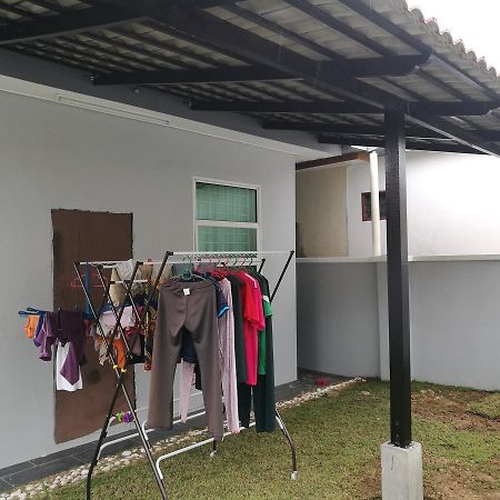 Barakah Homestay ألور سيتار المظهر الخارجي الصورة